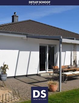 - Für Jung und Alt - Moderner Walmdachbungalow im exzellenten Zustand - Kiel
