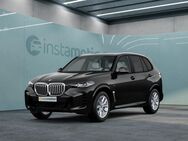 BMW X5, 30 d M Sport Mild-Hybrid EU6d xDrive 30d Sportpaket AD, Jahr 2024 - München