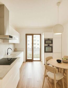 ELVIRA, Schwabing - Stilvolle 2-Zimmer-Wohnung mit großer Wohnküche, Balkon und optimalem Grundriss - München