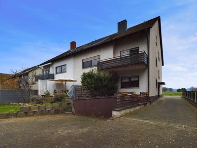 Viel Platz zum Wohlfühlen - Großzügige Wohnung am Feldrand
