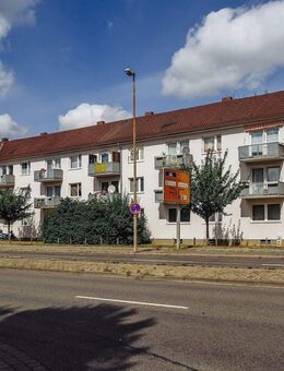 3-Zimmer-Wohnung mit Balkon // 2.OG links - WBS erforderlich! - Wolfsburg