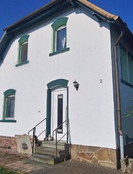 Zweifamilienhaus in Kemmlitz zu verkaufen - Mügeln