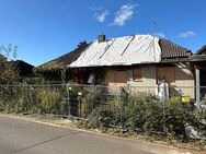 Brandruine zum Wiederaufbau - Einfamilienhaus mit Garage und Carport! (SY-6365) - Lachendorf