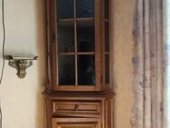 Holzeckschrank - Rastatt