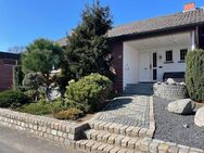 **Freistehendes Einfamilienhaus mit Garage und Büro** - Heinsberg