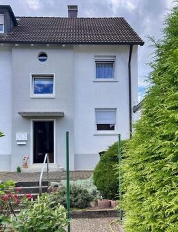 Reserviert - Zweifamilienhaus mit Charme, Potenzial und Platz für Visionen - Rastatt