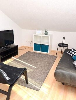 Schöne 1-Zimmer-Dachwohnung in Lörrach-Hauingen, möbliert - Lörrach