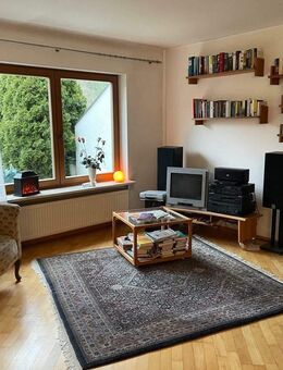 Schönes Reihenversatzhaus mit Garten in gepflegter, ruhiger Wohngegend - Roth (Bayern)