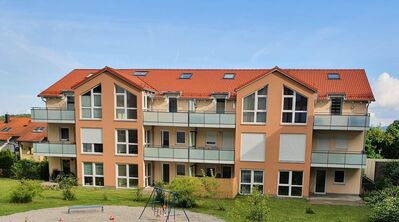 Kapitalanlage - 3 Zi EG Wohnung mit Terrasse