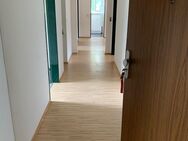 Erstbezug nach Sanierung mit Balkon: stilvolle 4-Zimmer-Wohnung in Ebersberg - Ebersberg