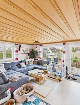 Modern wohnen und dank vermieteter Oberwohnung, die Finanzierung spürbar senken - Schwarzenbruck