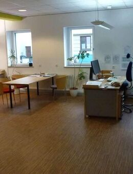 Zukunftssicheres Wohn- und Geschäftshaus mit attraktiver Rendite in zentraler Lage - Detmold