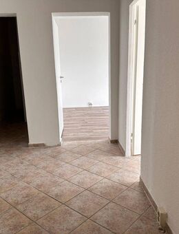 Platz für alles, was wichtig ist - inklusive Balkon und Waschmaschinenraum mit 2. WC - Bad Düben