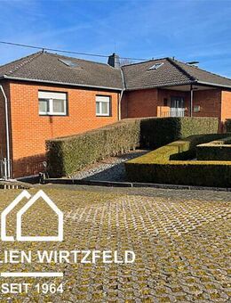 Winkelbungalow mit Gäste-/Ferienhaus - Oberweis