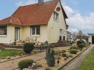 4-Zi.-EFH in Meine-Grassel mit großem Grundstück, Garage, 2 Terrassen und Wintergarten - Meine