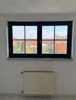 2-Raum-Wohnung mit Tageslichbad - Oschersleben (Bode)