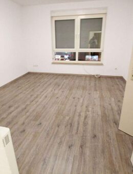 ** Schöne und helle 3-Zimmer-Wohnung mit Balkon und Einbauküche ** - Nürnberg