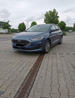 ford focus mild-hybrid automatik155 ps Garantie bis 12/2028 zu verkaufen - Hepberg