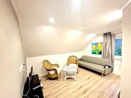 Sehr schöne lichtdurchflutete voll möbilierte Dachgeschoßwohnung - Gaggenau