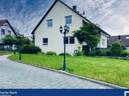 Geräumiges Einfamilienhaus mit Einliegerwohnung in Cadolzburg/Deberndorf !!! - Cadolzburg