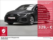 Audi A3, Sportback 45 TFSI E S-LINE, Jahr 2022 - Wuppertal