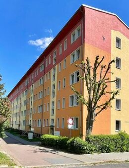 Bezahlbare 3-RWE nähe Lutherkirche mit Balkon und Badwanne - Meißen