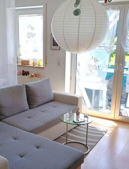 Helle Einzimmerwohnung mit Balkon und Tiefgaragenstellplatz - Kötz