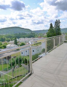 Modernisiertes Wohnhaus mit Einliegerwhg. und Garage in Panoramalage von Beilngries - Beilngries