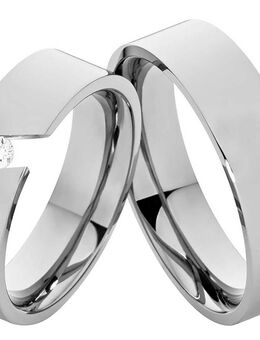 Edelstahlringe E318 mit Zirkonia und Gravur - Aholming