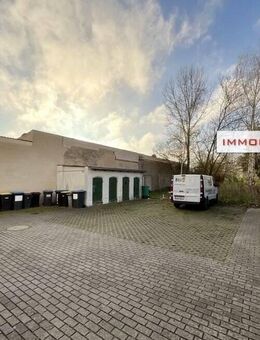 IMMOBERLIN.DE - 15,9 Fach! Adrettes Mehrfamilienhaus auf teilbarem Grundstück in südlicher Ausrichtung & angenehmer Lage - Falkensee