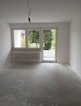 Geräumige 3-Zimmer-Wohnung mit Balkon in grüner Lage - Bielefeld
