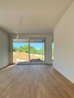Erstbezug - 3 -Zimmer-Neubauwohnung inkl. EBK und West-Terrasse - Ludwigsburg