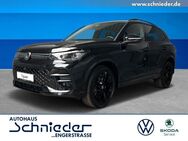 VW Tiguan, 2.0 l TDI R-Line IQ LIGHT HARMAN, Jahr 2024 - Herford (Hansestadt)