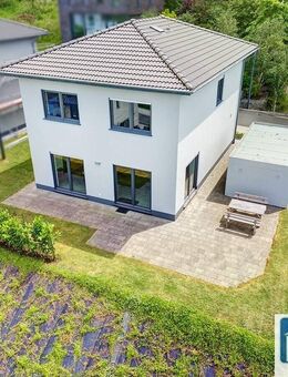 Top in Form und Funktion! Modern! Nahezu neuwertig! Wohnen in bester Lage von Hachenburg! - Hachenburg