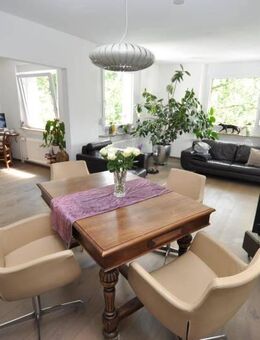 4½-5 Zimmer Familienwohnung mit Balkon, EBK und großer Garage - ruhige Lage - KN-Friedrichshöhe - Konstanz