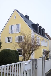 Anspruchsvolle 3-Zimmer-Erdgeschoss-Wohnung mit Terrasse und idyllischem Garten in bevorzugter Wohnlage