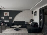 Couch Orginal italienisch Leder Natuzzi mit integriertem Boxen - Freudenberg Zentrum
