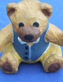 Bär aus Pappmache,  schöne Deko, oder für Sammler in 45964