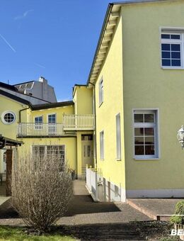 BERK Immobilien - Charmante Doppelhaushälfte mit vielseitigen Nutzungsmöglichkeiten in Offenbach-Bürgel - Offenbach (Main)