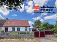 NUR 500m ZUM STRAND: DOPPELHAUSHÄLFTE MIT AUSBAURESERVE + EINBAUKÜCHE + GARAGE + GRUNDSTÜCK - Siedenbollentin