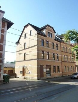 gepflegte 3-Zimmer-Wohnung mit Carport im Südviertel - Jena