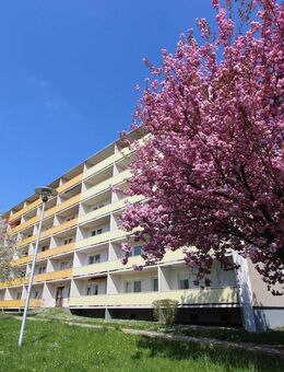 Kleine Erdgeschosswohnung in Gera-Lusan vollmöbliert verfügbar! Ideal als Zweitwohnsitz für Pendler. - Gera