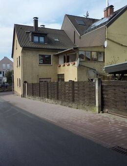 3 Familienhaus in ruhiger Lage von Rettigheim, mit Bebauungs-Potenzial, maklerfrei - Mühlhausen (Baden-Württemberg)