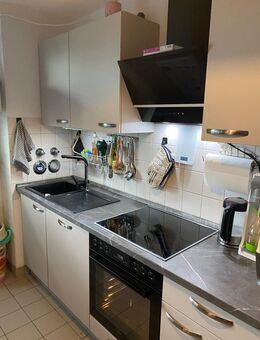 Küche wie neu wegen Umzug zu verkaufen NP 6500€ - München Trudering-Riem
