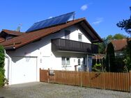 TerraSELECT: MUC-Südost-Unterbiberg | DHH | bezugsfrei | Atrium & Garten | ruhige Lage | Kaminofen | Solarthermie | Garage | 39 m²-XL-WoZi. | S7.U5.S3 - Neubiberg