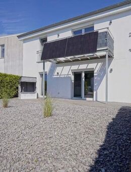 Exklusive Erdgeschosswohnung mit Garten, Gäste-WC und moderner Ausstattung - Cuxhaven