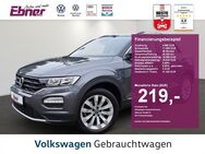 VW T-Roc, 2.0 TDI IQ DRIVE 17-ZOLL 5, Jahr 2019 - Albbruck