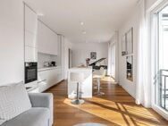 Anspruchsvolle 2-Zimmer-Wohnung mit Bulthaup-Küche und zwei Balkonen - München
