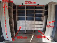 Kleiderschrank / Garderobe zu verkaufen - Weingarten (Baden)