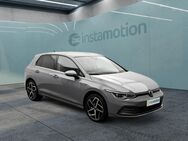 VW Golf, 2.0 TDI 8 VIII Style Stand H K, Jahr 2020 - München